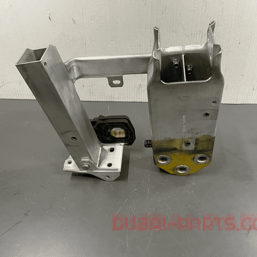 BMW F10 F11 Frontstoßstangenträger rechts 7158874 Gebrauchtteil