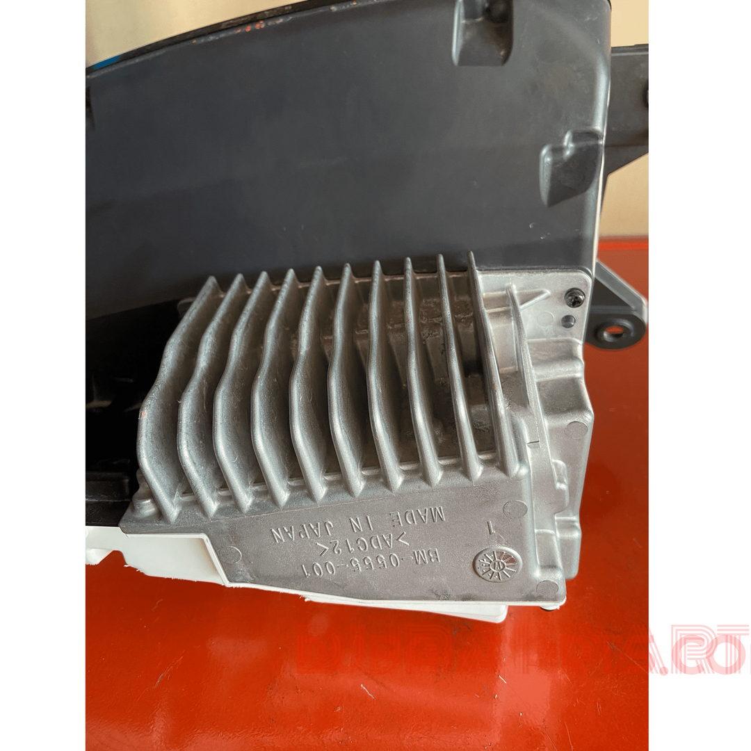 شاشة عرض رأسية مستعملة لسيارات BMW G11 و G12 ذات المقود الأيمن (رقم القطعة 9382638)