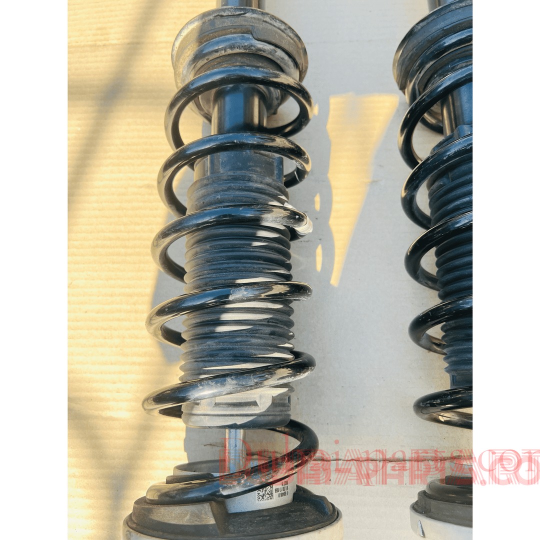زوج من ممتصات الصدمات الهوائية الخلفية اليسرى واليمنى لسيارات BMW G30 G31، رقم القطعة 6866615