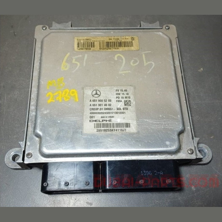 2014-2018 Mercedes-Benz W205 C-Class Engine Control Module Unit ECM ECU A651 900 52 03 OEM