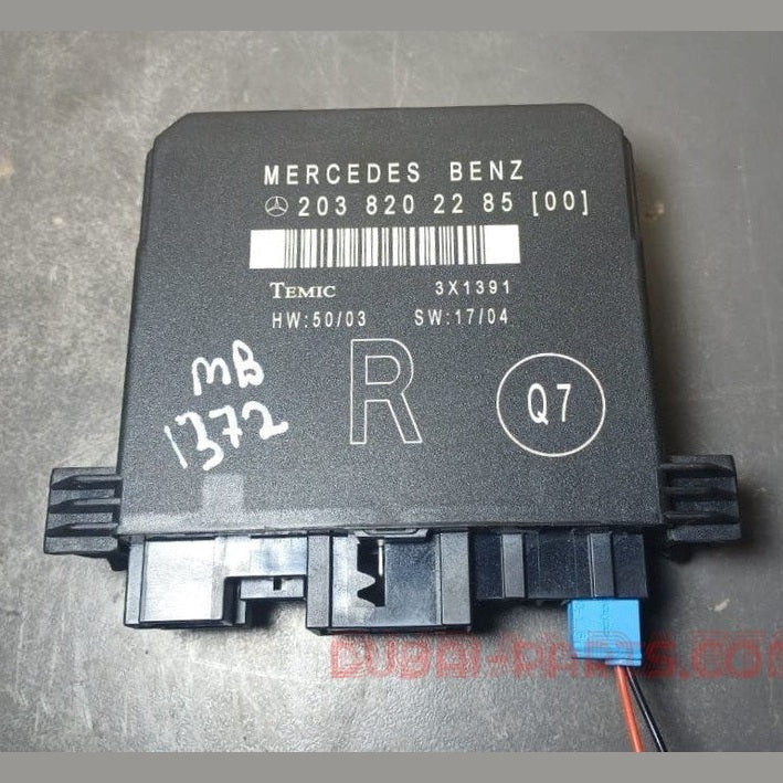 2003-2006 Mercedes-Benz W203 C-Class Rear Right Side Door Control Module A203 820 22 85 OEM