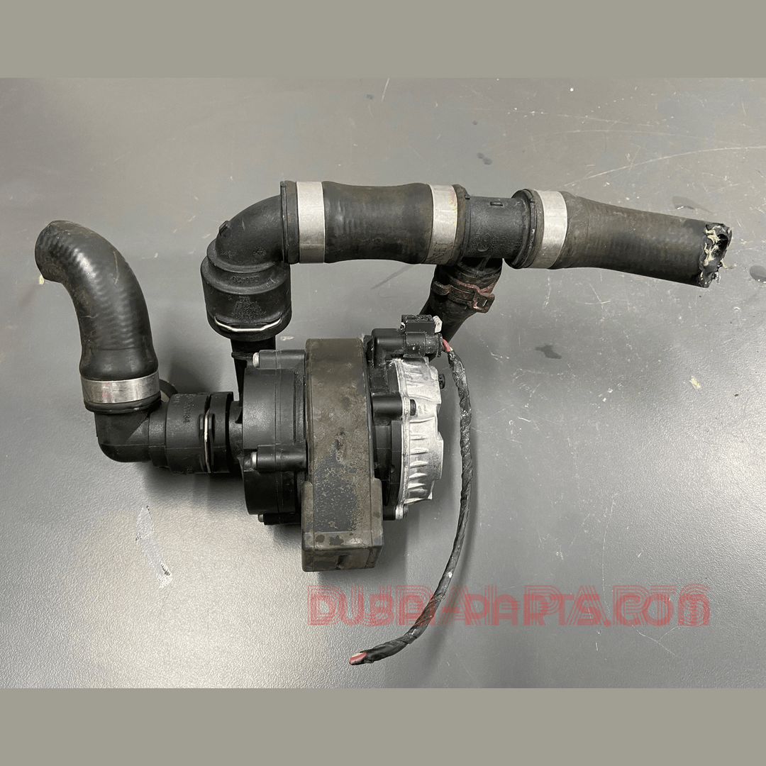 BMW i3 101 Electric Coolant/ Water Pump 8600286 OEM Product Used