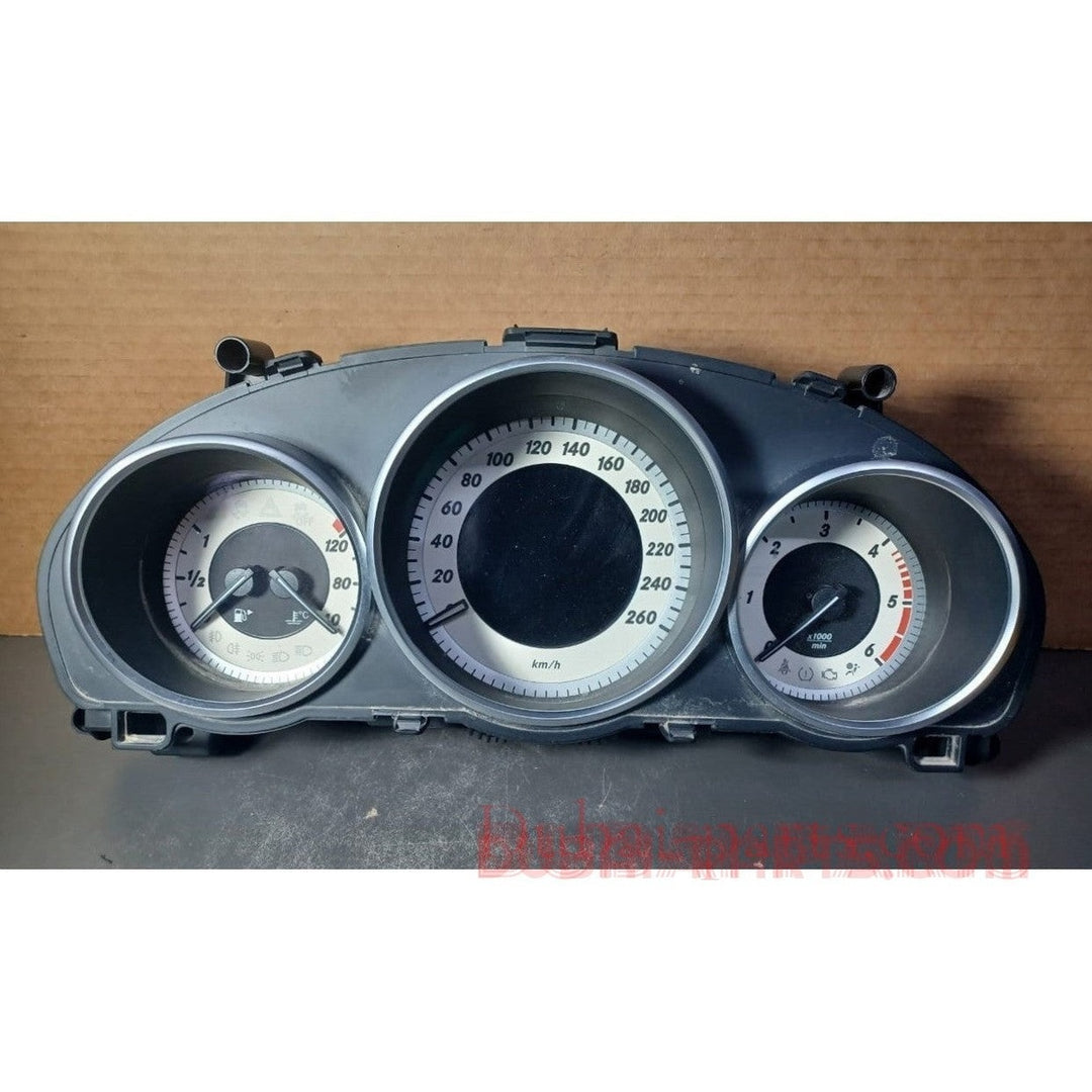 2012-2016 Mercedes-Benz E-Class W212 Instrument Cluster Speedometer A212 900 77 18
