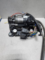 قم بتحميل الصورة إلى عارض الصور، 2015-2022 BMW 740i Air Suspension Compressor 6861882 7 Series G11 G12