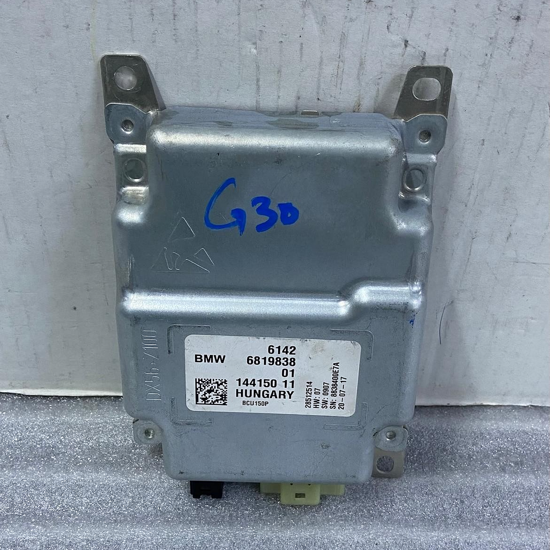 OEM BMW 5 G30 Battery Charger Control Unit 6819838 2.0 Hybrid