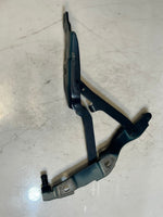 Load image into Gallery viewer, 2009-2016 BMW Z4 E89 Engine Hood RIGHT Bonnet Hinge 7191512 OEM