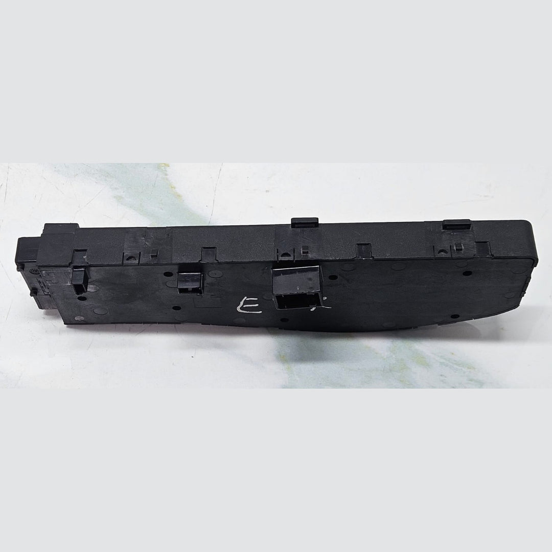 BMW E46, 6 Series E63, X3 E83 Right side Seat Control Switch 7036126 OEM