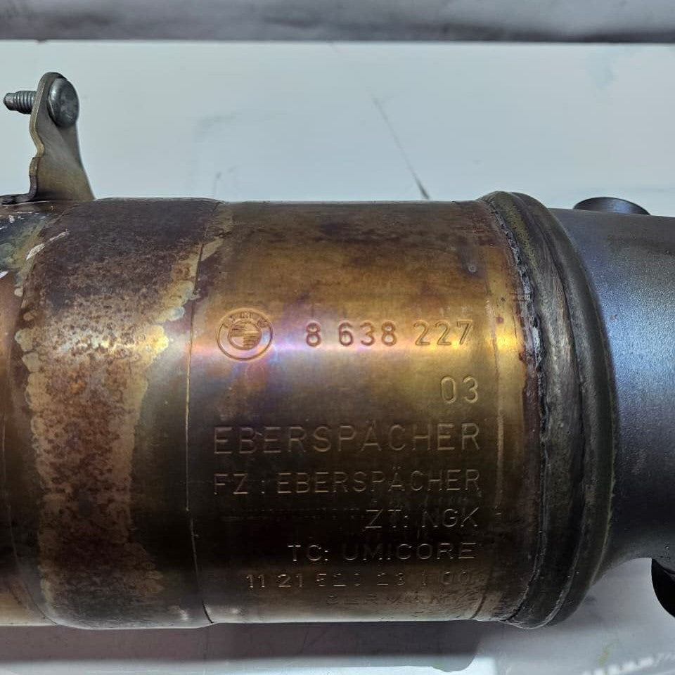 BMW F30 320i&4 Series F36 430i xDrive models 2017-18 Catalytic Converter 8638227
