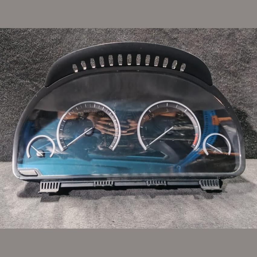 BMW X3 F25 XDrive 20d 140 KW 190 HP SPEEDOMETER INSTRUMENT CLUSTER  - 6802329