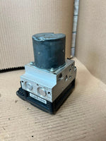 Load image into Gallery viewer, 2008-2010 BMW E6X 535i 5 Series E60 520d Abs Pump Control Module 6783360 OEM