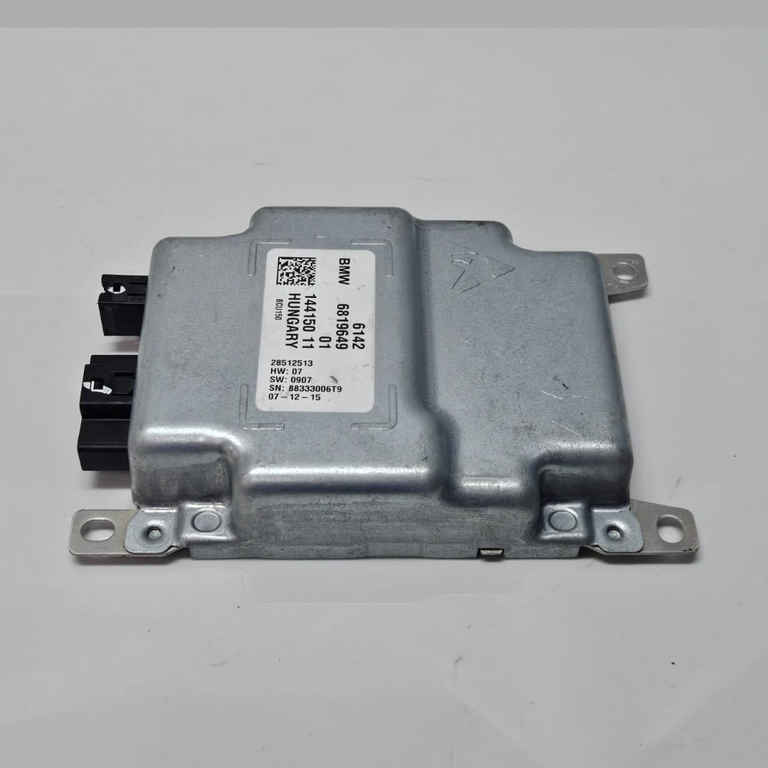 6819649-2017-2019 BMW 750i G11 G12 Battery Charge Control Module OEM
