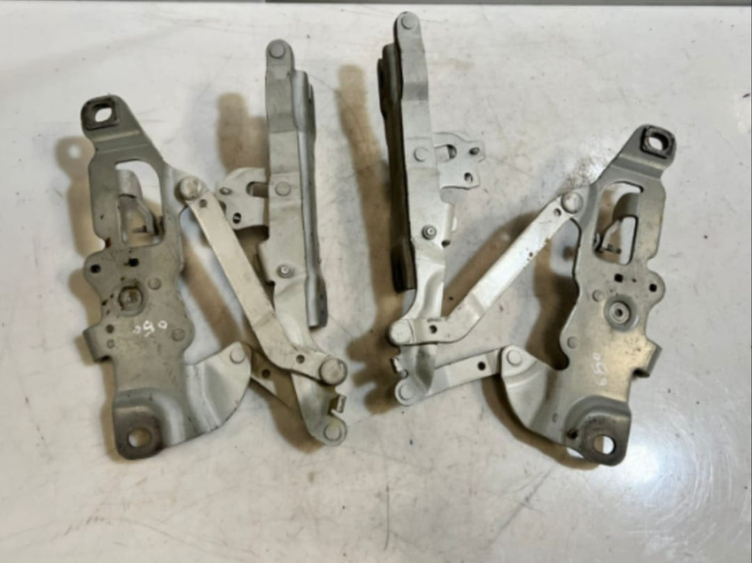 2011-2016 BMW 528i 5 Series F10 F11 6' F12 F13 M5 M6 Bonnet Hood Hinge 7249888 