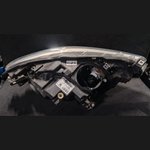 Bild in die Galerieansicht laden, BMW 1 SERIES 120i 2012 F20 LEFT SIDE HEADLIGHT 7229687-09 ECE - 7229687
