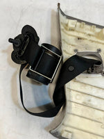 Bild in die Galerieansicht laden, 2009-2017 BMW 5 Series F10 F11 Front Right Seat Belt 610126200C OEM
