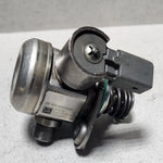 Bild in die Galerieansicht laden, 2012-2018 Mercedes-Benz CLS550 High Pressure Fuel Pump A2780701101