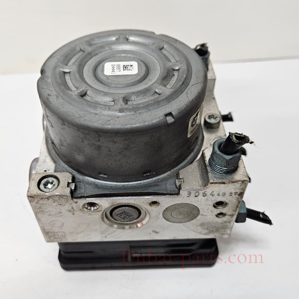 2014-2016 BMW F30 328i,328i ABS Anti-Lock Brake Pump Module 6870912