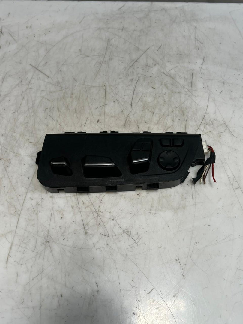 2013-2016 BMW 528i Seat Adjustment Switch 9274889