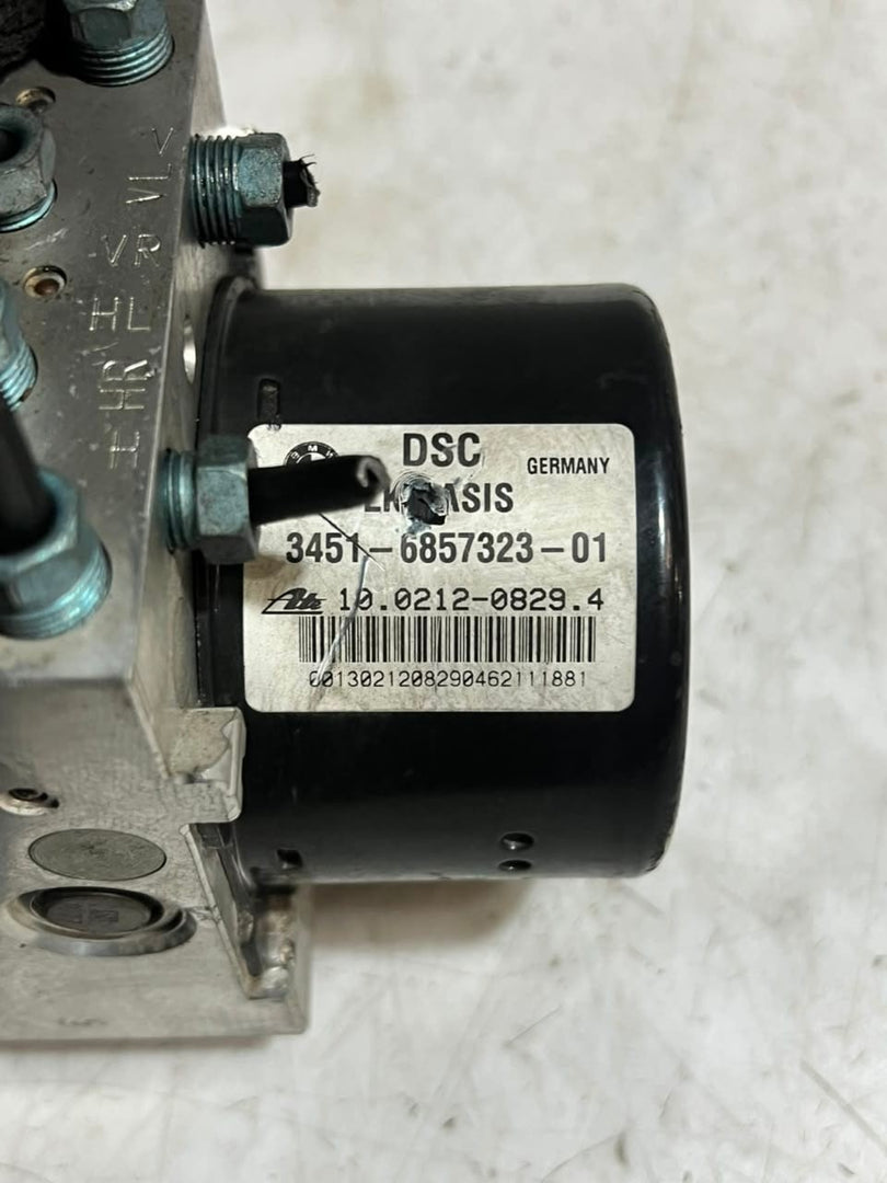 BMW F30 F31 F32 320I ABS Anti Lock Brake Pump Module 3451-6857323-01 OEM