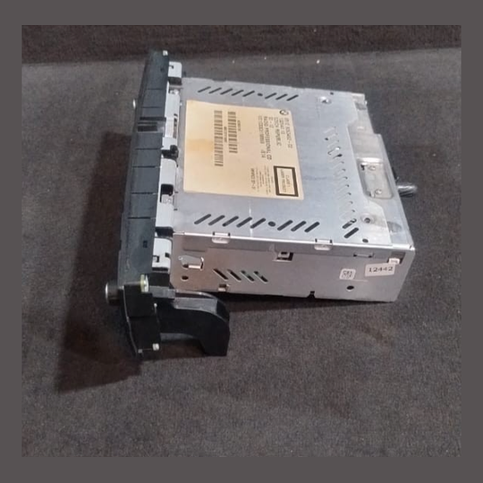 BMW X1 E84 OEM CD DECK HEAD AUDIO UNIT MADE IN JAPAN P/N 9263462