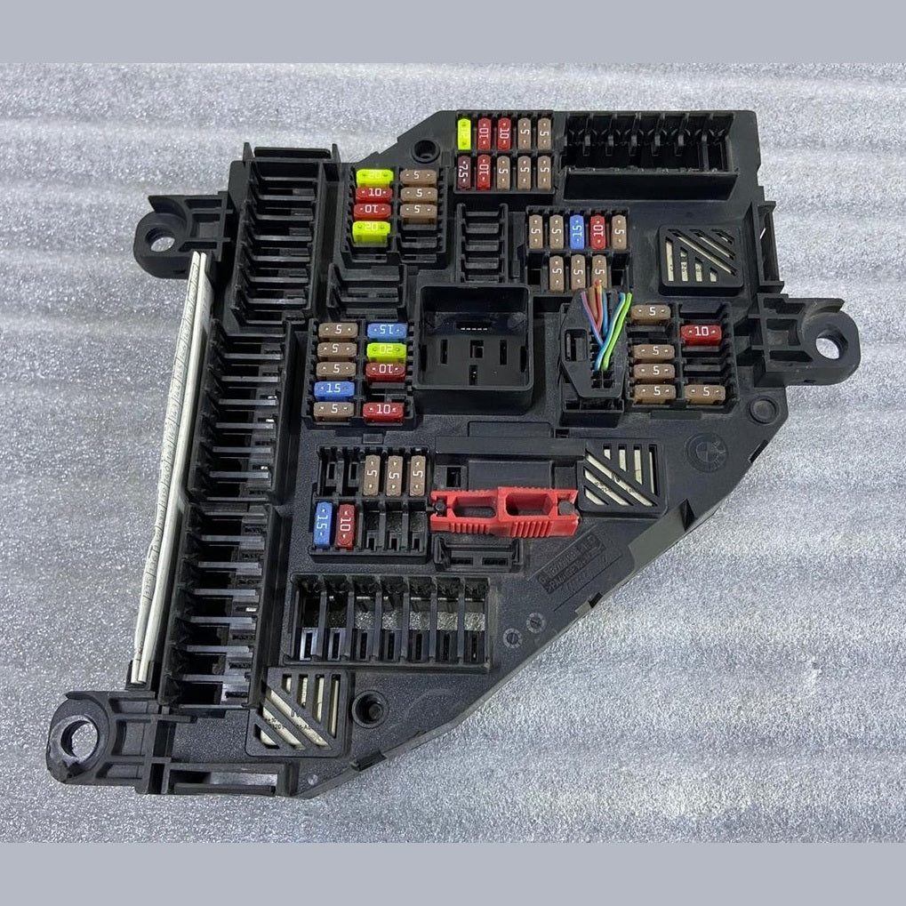 OEM 09-15 BMW F01 750Li 750i Rear Fuse Power Distribution Block Box 9210857