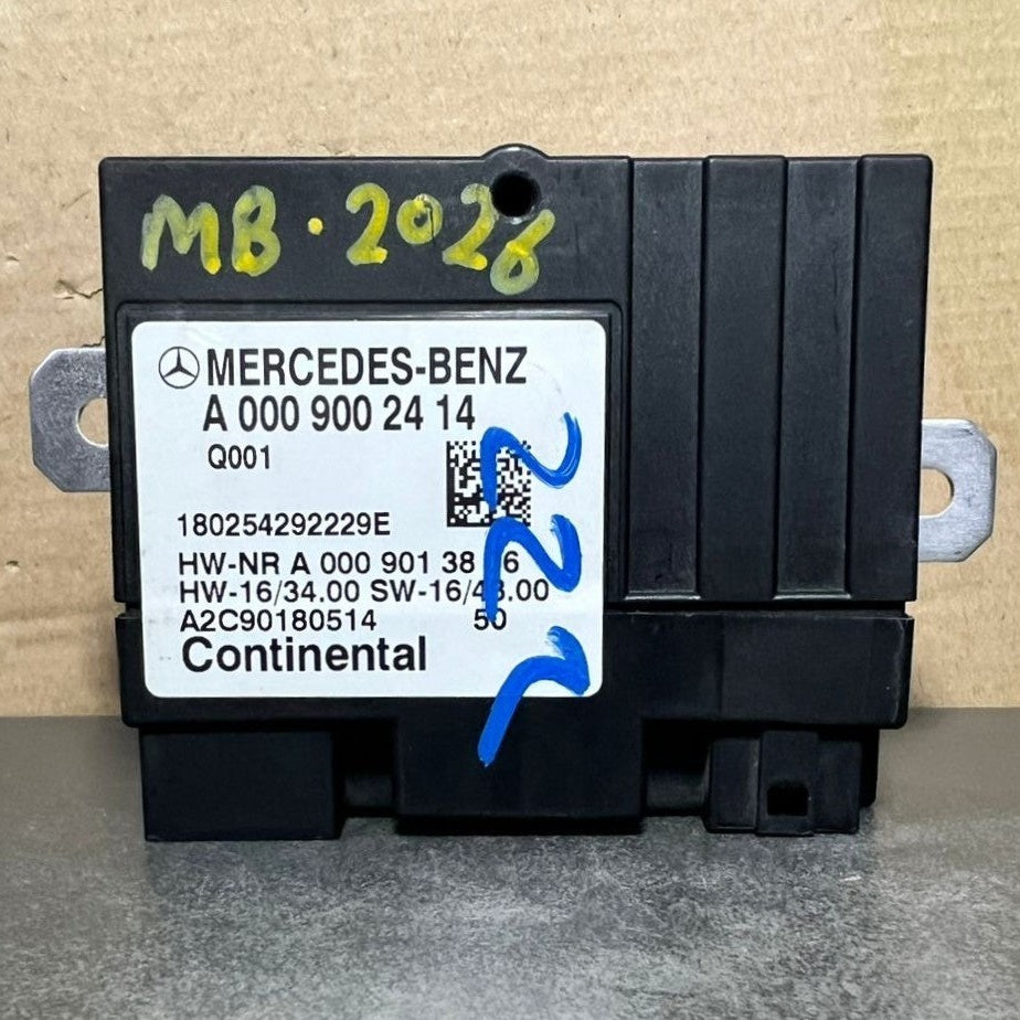 2015-2020 Mercedes S-Class W222 W205 Fuel Pump Control Module A000 9002414 OEM