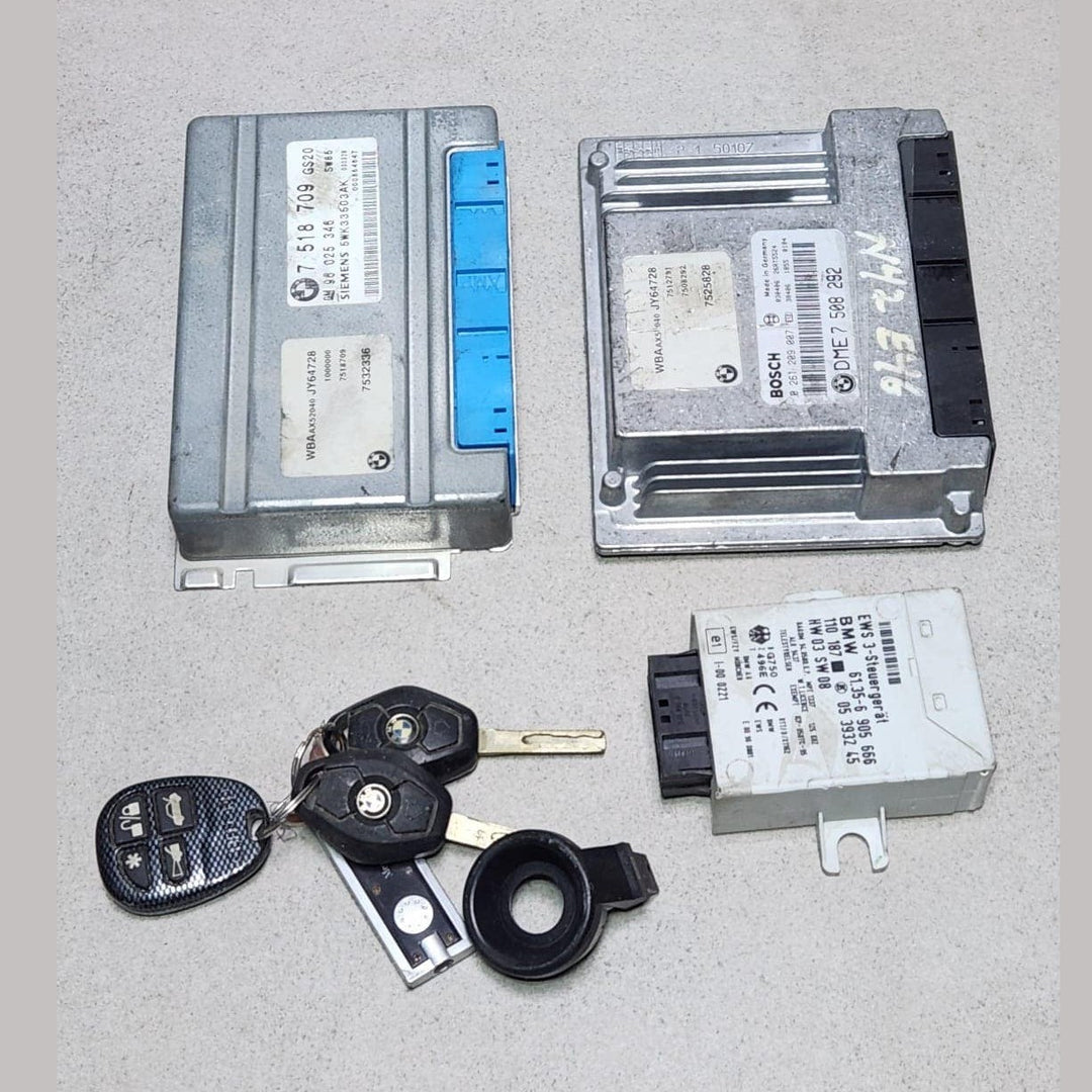 1998-1999 BMW 318i Engine Control Unit 7508292 3 Series E46 318i