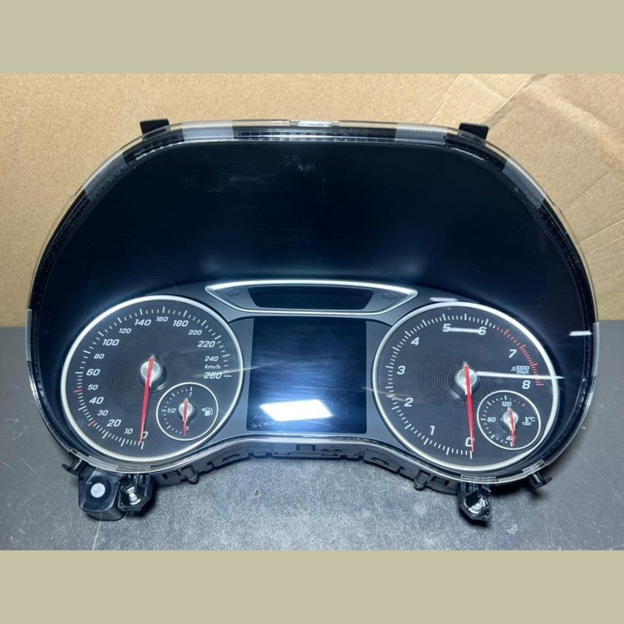 2012-2014 Mercedes-Benz W246 B-Class Instrument Cluster Speedometer A246 9009214