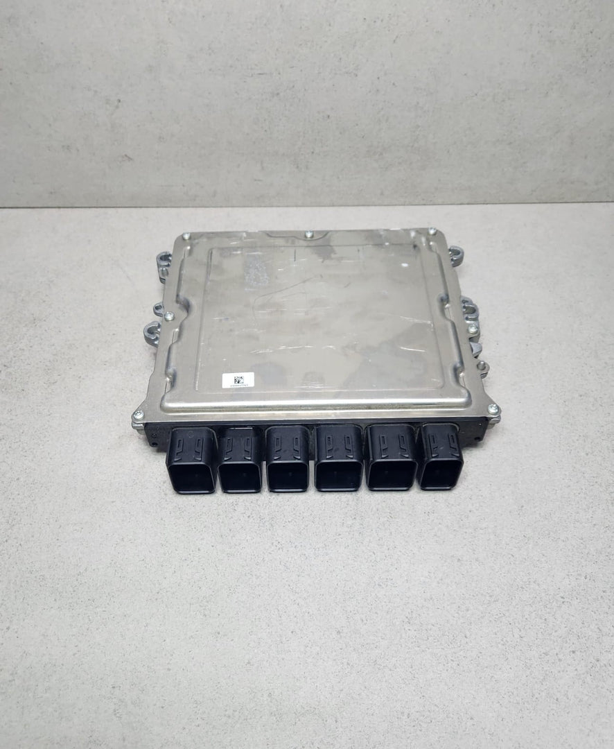 BMW F30 F31 F32 F33 F34 F35 B48 330i 430i Engine Control Unit DME 8676533 OEM