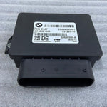 Bild in die Galerieansicht laden, OEM BMW F10 F11 F12 EMF Module Parking Brake Unit Electric Control 6863800