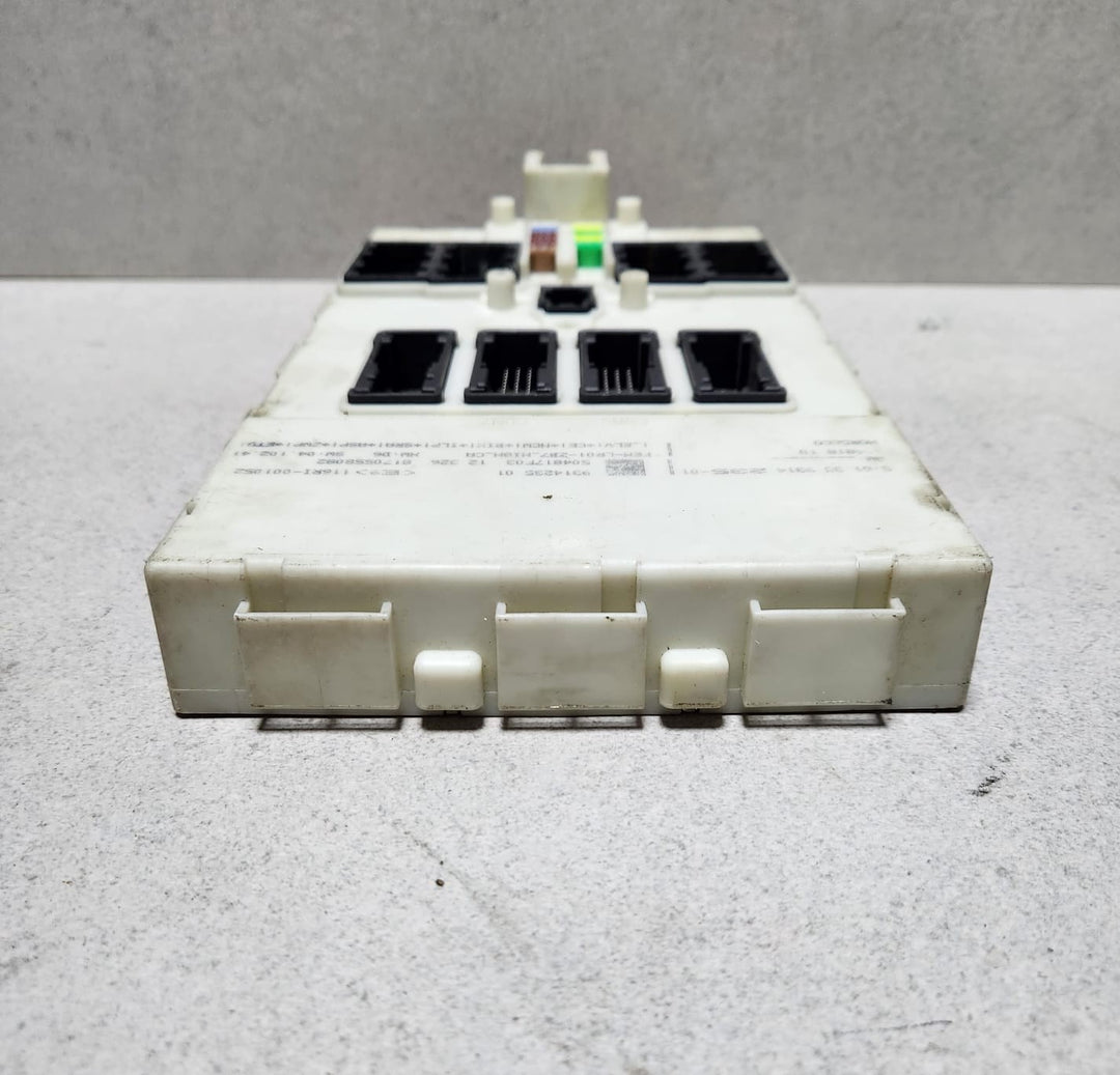 2012-2016 BMW 328i Front Electronic Control Module 9324781 F30 F32 F22 F80 F82 