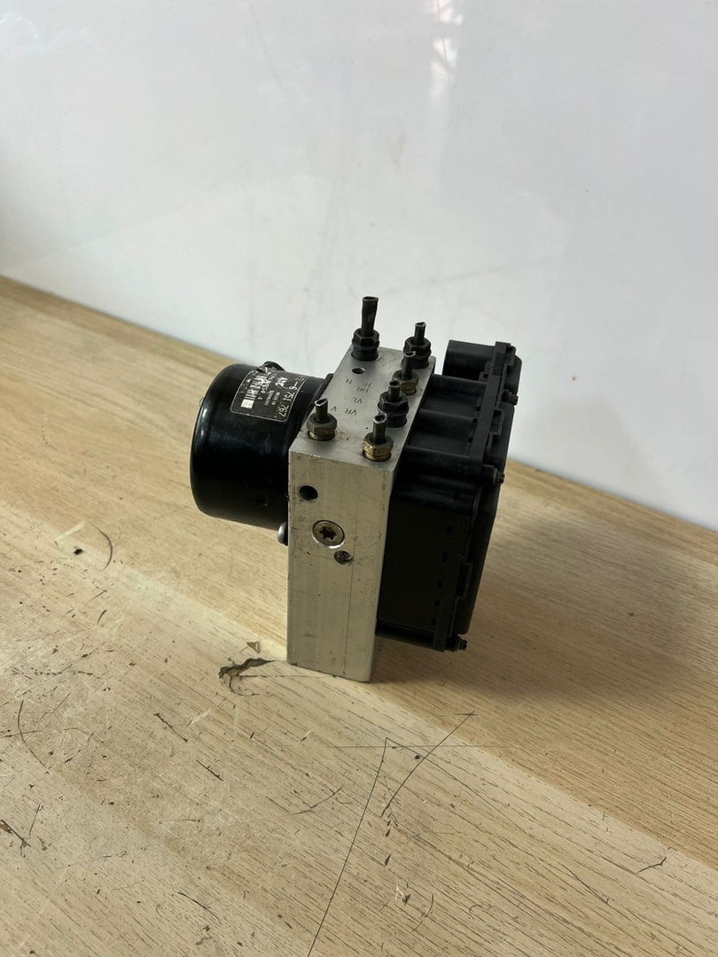BMW 3 Series Touring E46 Abs + ASC  Pump 5WK8467 3451-6751768 OEM