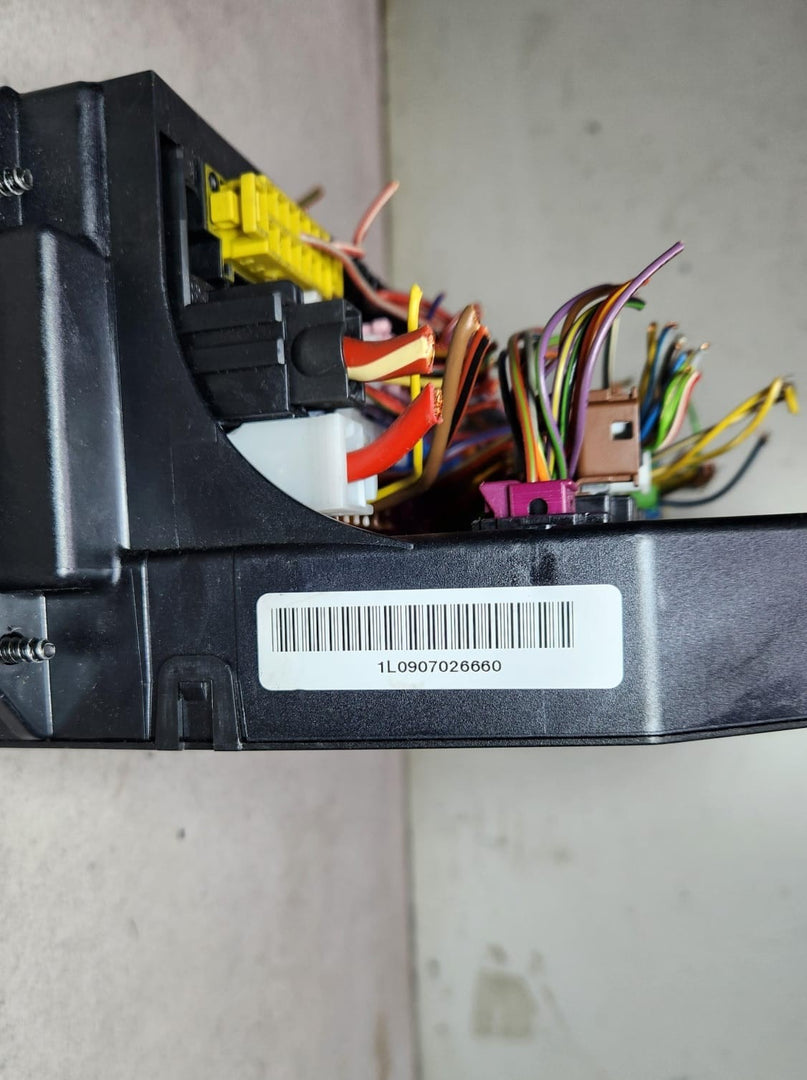2009-2016 Mercedes-Benz E350 Fuse Box A2129004500 W212 E-Class