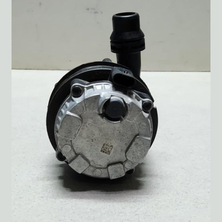 BMW Auxiliary Water Pump Electric 8637953 1, 2, 3, 4, 5 Series and M4 OEM