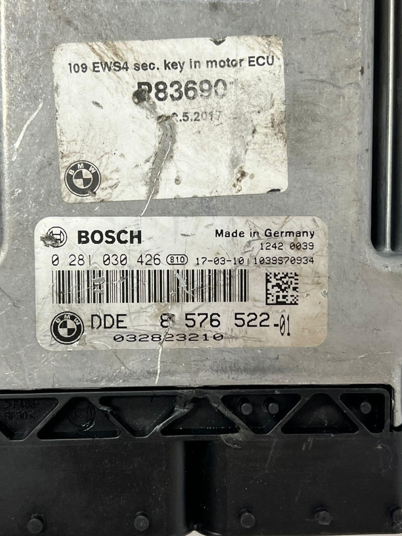 BMW X1 F10 F20 F21 F30 F48 DDE Engine Control Unit BOSCH 8576522 OEM