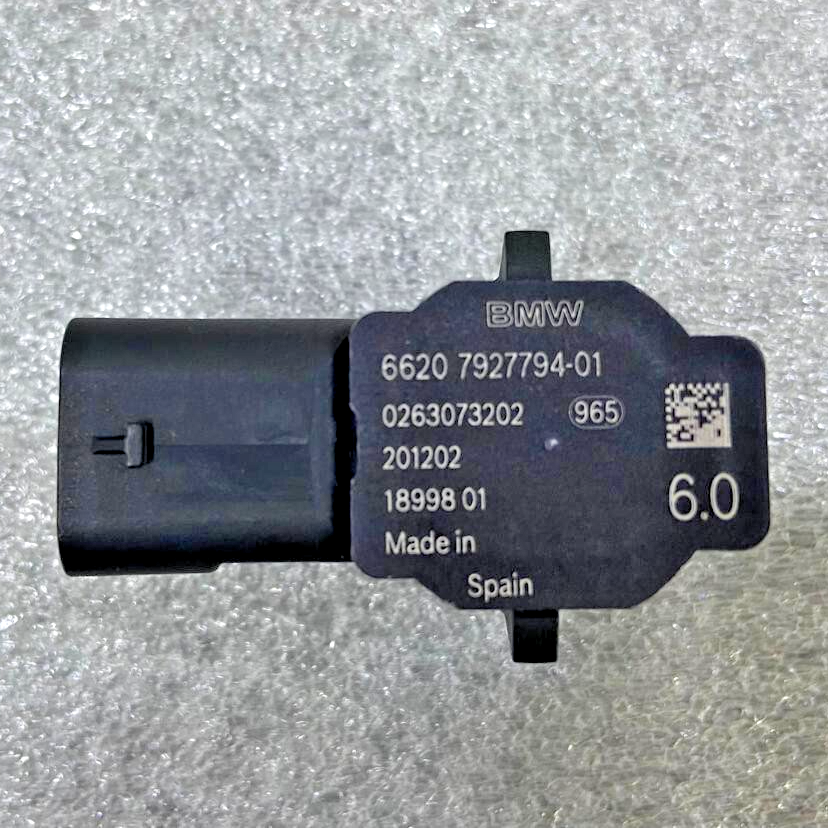 OEM BMW  X3 G01 PDC Parking sensor Bosch 6.0 bright blue 7927794 New