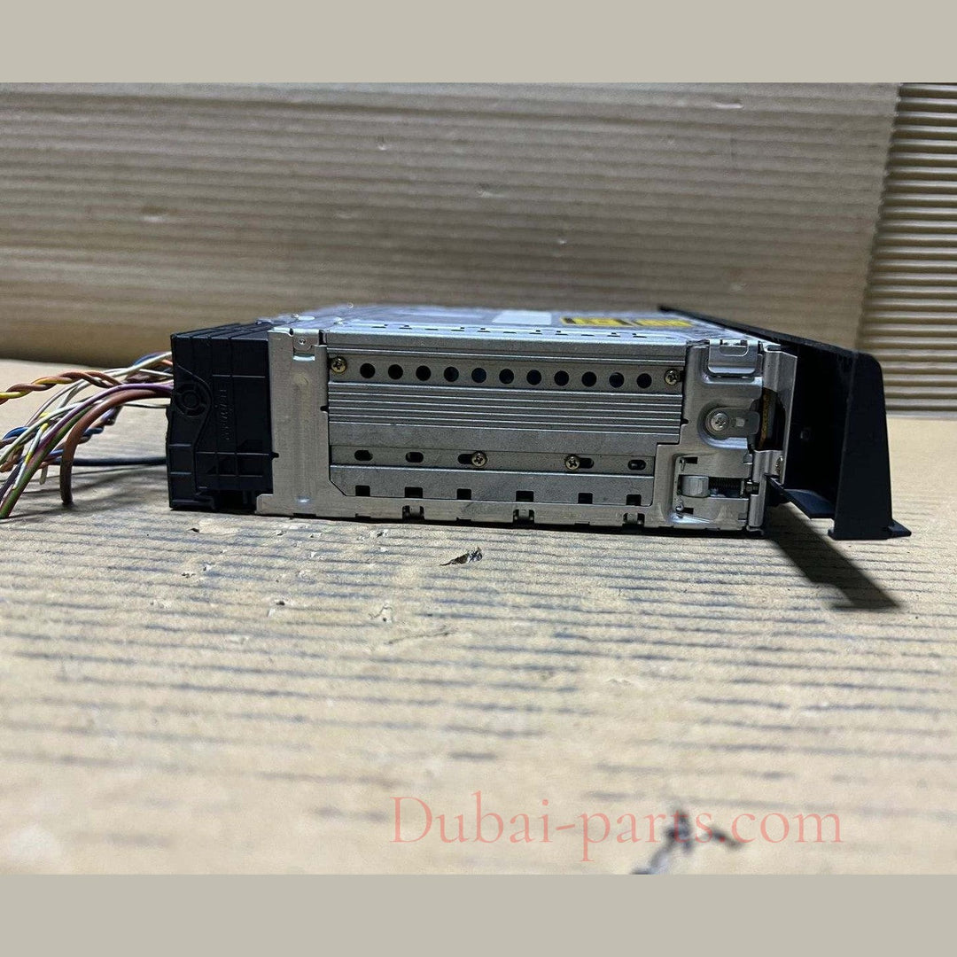 2001-2007 BMW 525i Cd Player 6916241 E39 5-Ser 525i, 530i, 540I HEAD UNIT 
