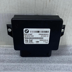 Bild in die Galerieansicht laden, OEM BMW F10 F11 F12 EMF Module Parking Brake Unit Electric Control 6863800