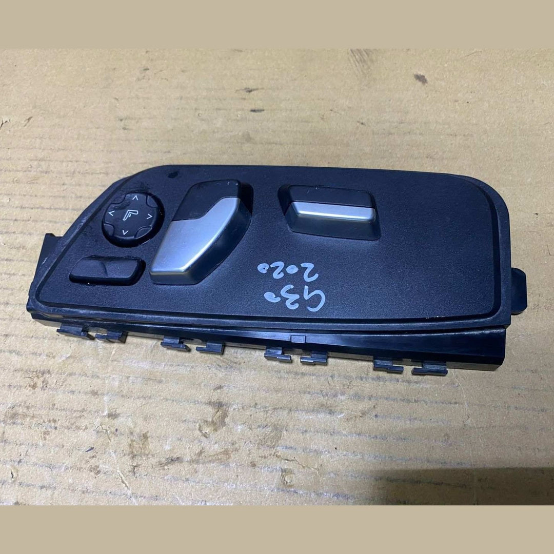 2017-2023 BMW 530i Seat Adjustment Control Switch 9384917 530i, 530E, and 540i 
