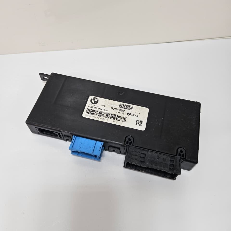 2012 BMW 528i 520d Gateway Control Module 9284422 OEM
