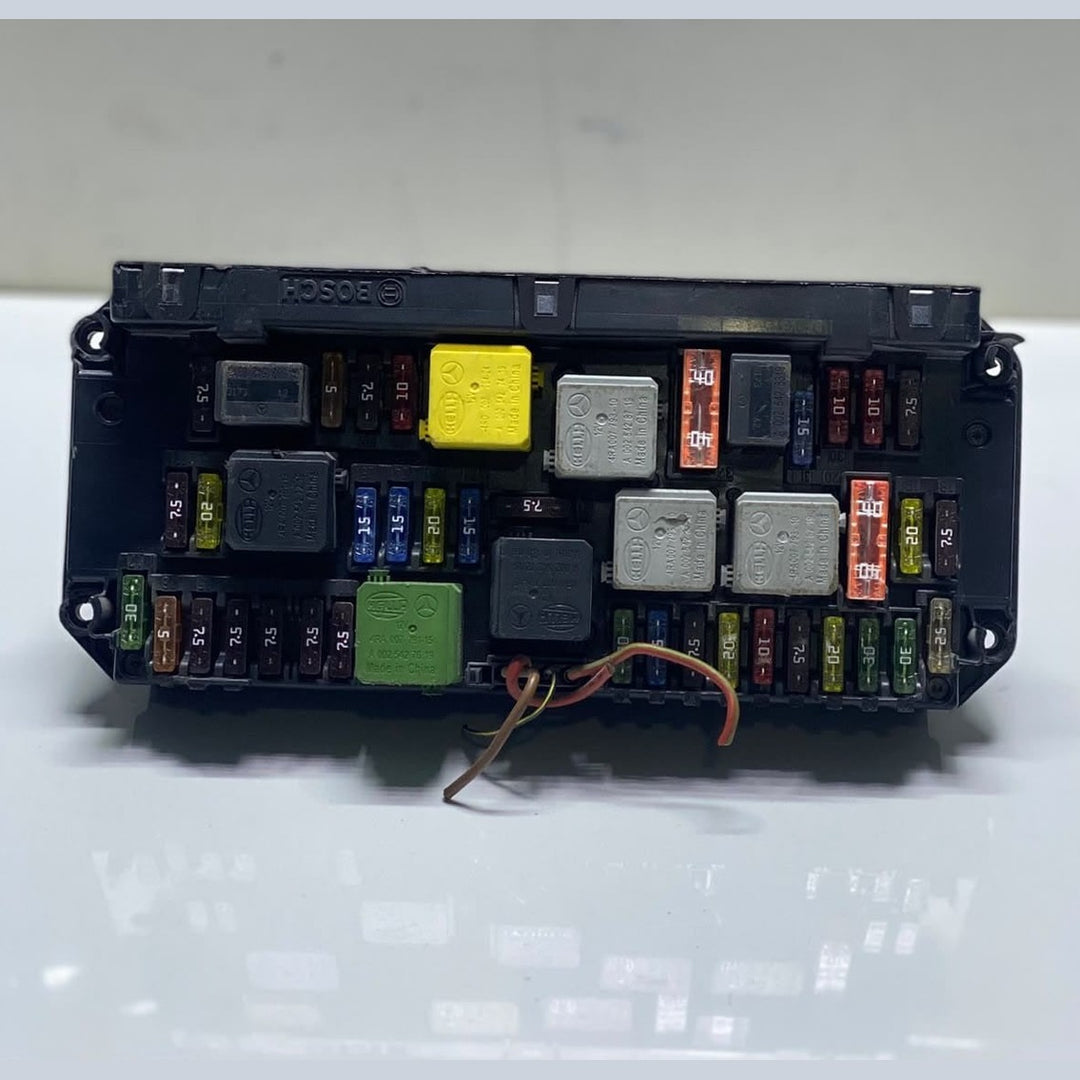 Mercedes Front Sam Fuse Box Control Module A2129007124 W212 E-Class W218 W204 