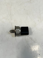 Load image into Gallery viewer, BMW 1 3 5 6 7 Series, X5, X6, Z4 Fuel Rail Pressure Sensor 7537319 OEM