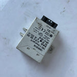 Load image into Gallery viewer, BMW Immobiliser Control Module 6905666 E39 5 Series and E46 3 SERIES
