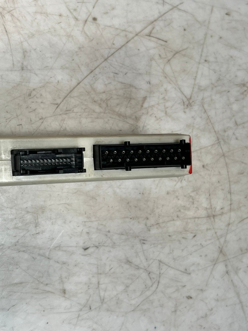 1996-2003 BMW 5 E39 E38 520I GM3 Body Control Module BCM 8376692 OEM