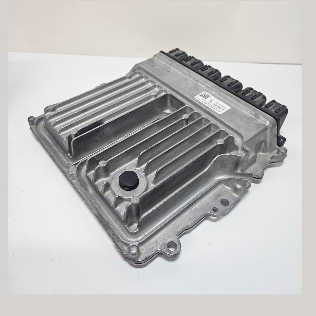 2020 BMW 7 Series G11 X5 G05 Engine Control Unit B57 Diesel DDE 8479490
