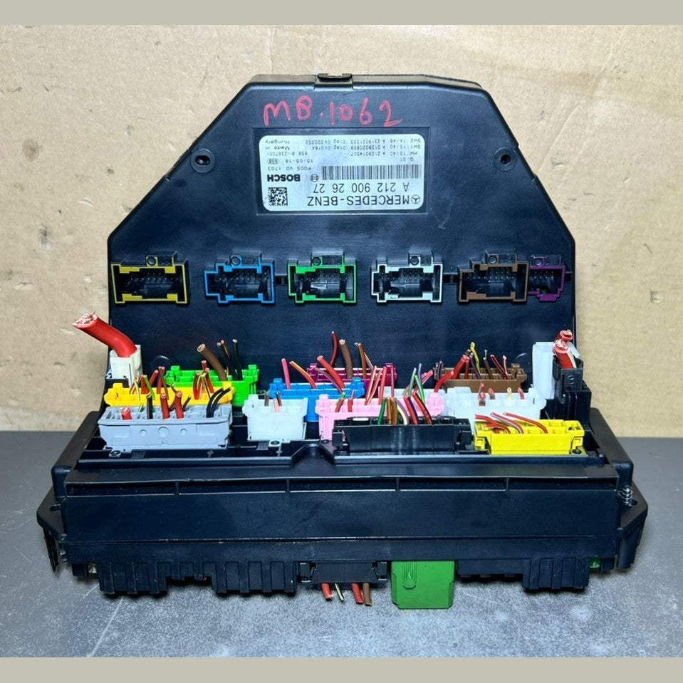 10-16 Mercedes-Benz W212 W204 Front SAM Module Relay Fuse Box A2129002627 OEM