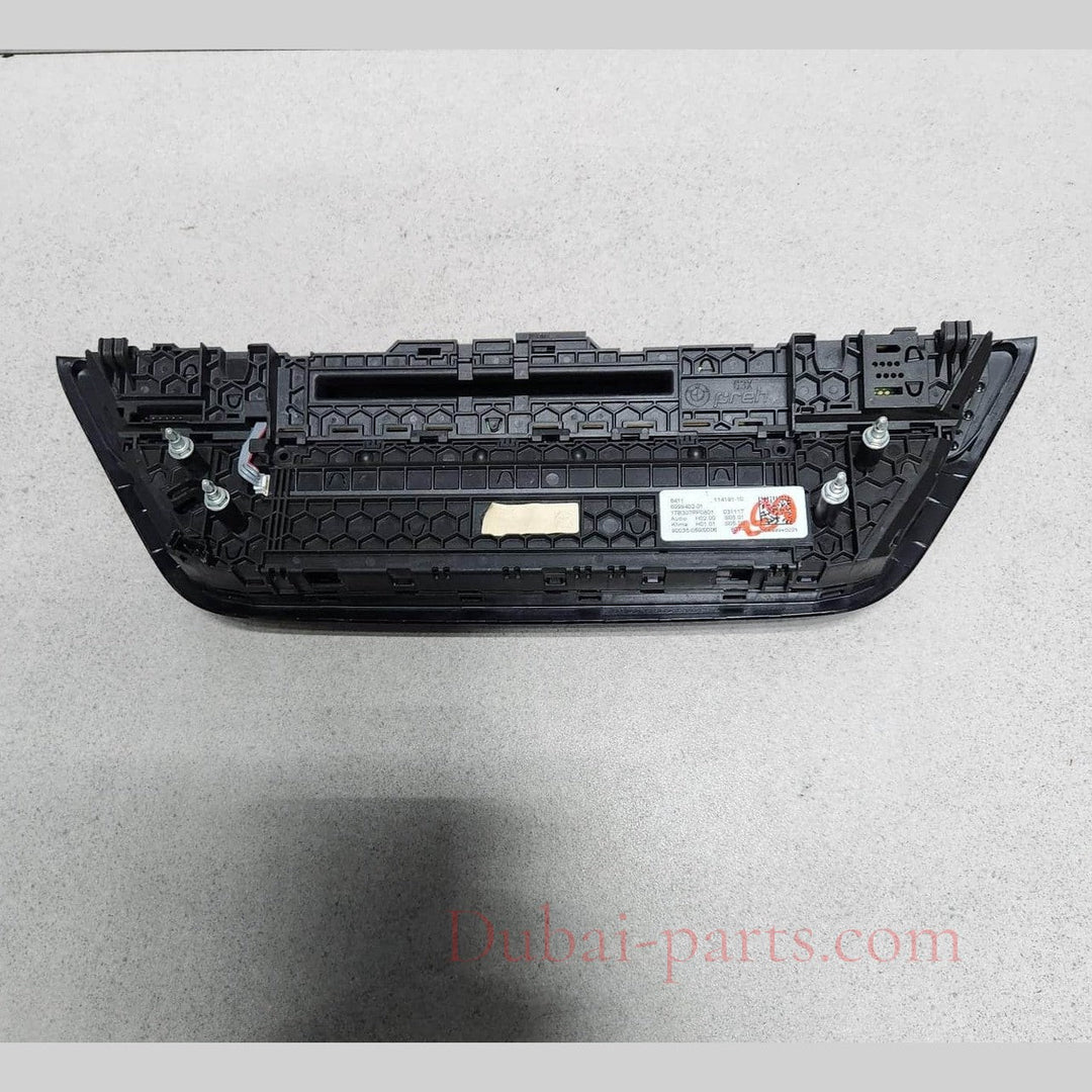 2018 BMW 540d xDrive Climate Control Switch Panel 6999402 530i 540i G30