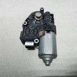 Load image into Gallery viewer, 2011-2016 BMW 550i xDrive Sunroof Motor 7316535 5-Series F10