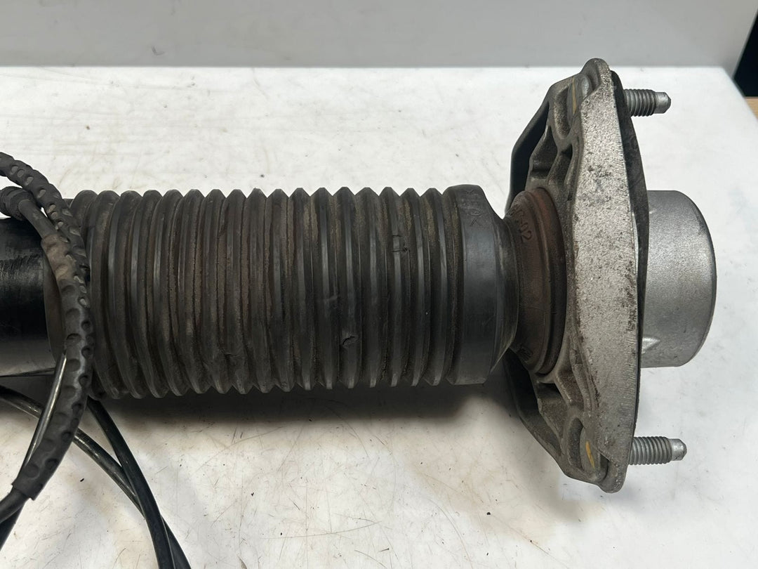 2014-2018 BMW X5 F15 X6 F16 xDrive 30d Rear Shock Absorber DIESEL 6875087 OEM