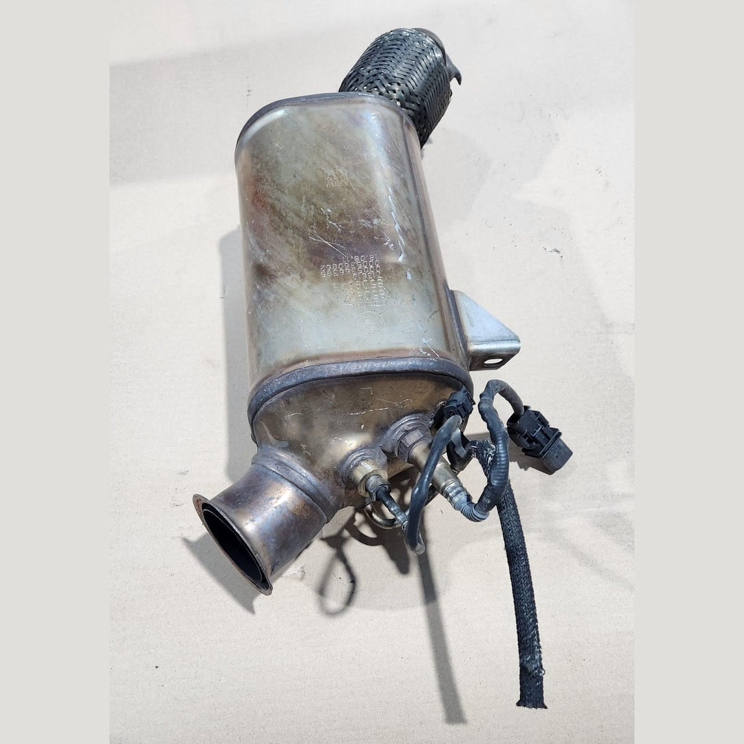 2010-2015 BMW X3 F25 Catalytic Converter 85092411 