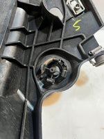 Load image into Gallery viewer, BMW X5 F15 F85 X6 F16 xDrive F86 Front Right Fender Bracket 5165 7294544 OEM
